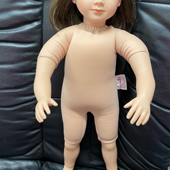 My Twinn Danielle Doll 23 Inch - Picture 4 of 12